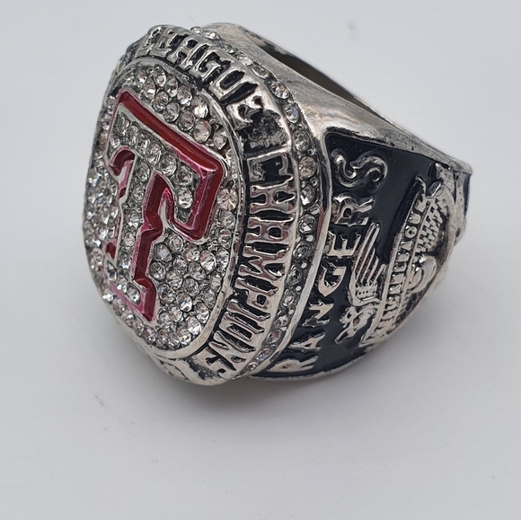 Texas Rangers Fan Edition 2011‎ Silver Ring - Picture 4 of 11